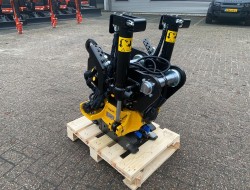 1 Engcon EC209 Tiltrotator KX080-4 - QS45 - SS9 VK8727 | Aanbouwdelen | Draaikantelstuk