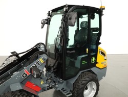 2025 Giant G2200E X-tra (Cabine) VK9185 | Wiellader | Mini Shovel