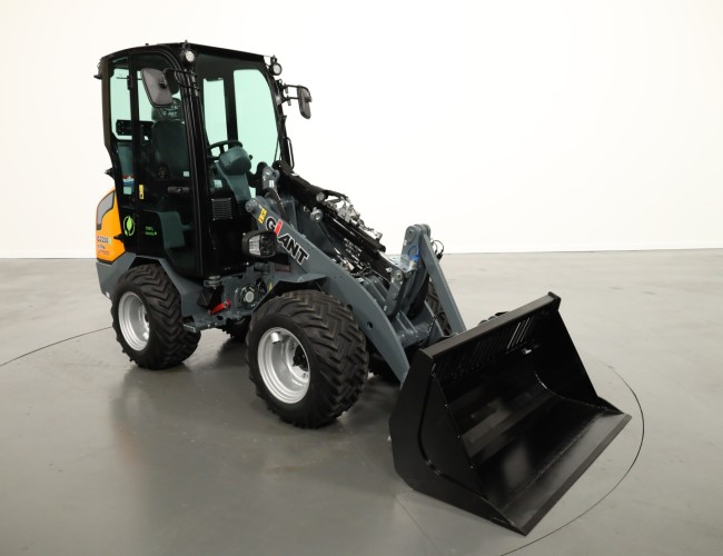 2025 Giant G2200E X-tra (Cabine) VK9185 | Wiellader | Mini Shovel