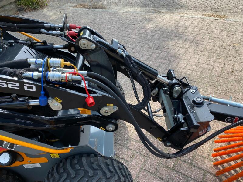 2025 Giant Onkruidborstel Compact tbv SKID / G1200 ADV1086 | Aanbouwdelen | Onkruidborstel