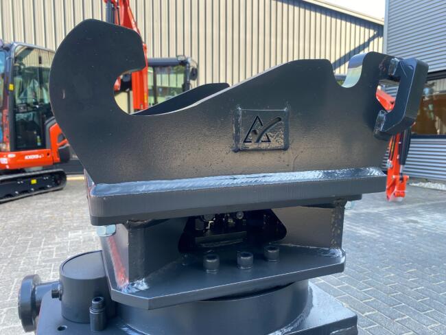 2026 V-M 500 Boomgrijper 7-tand AC05 (CW10 / S40) (5,0-9,0t) ADV1091 | Aanbouwdelen | Sloop/Sorteerknijper