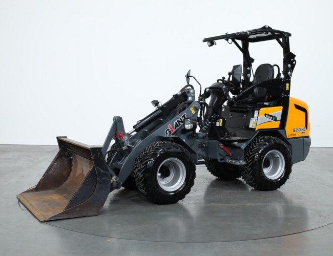 2023 Giant G2500 X-tra HD VV1380 | Wiellader | Mini Shovel