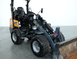 2024 Giant G2500 X-tra HD VK9438 | Wiellader | Mini Shovel