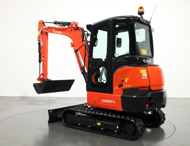 1 Kubota KX037-4 Hi-Spec ADV1132 | Graafmachine | Minigraver