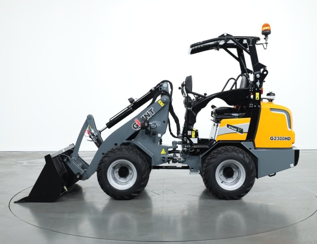 2024 Giant G2300 HD VK9543 | Wiellader | Mini Shovel