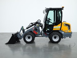 2025 Giant G2700E X-tra (Cabine) VK9545 | Wiellader | Mini Shovel