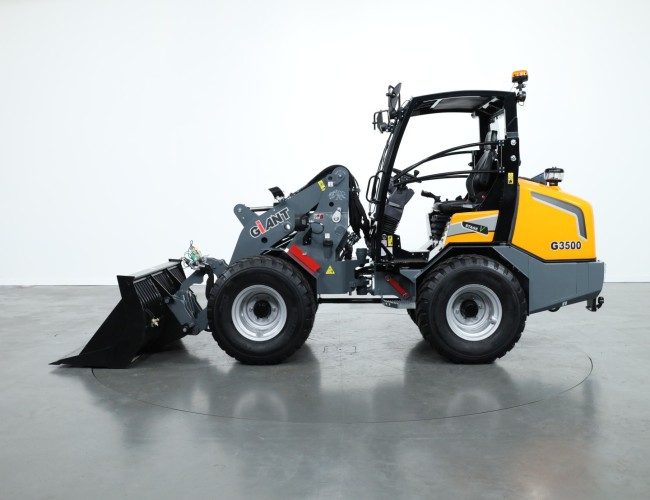 2024 Giant G3500 VV1400 | Wiellader | Mini Shovel