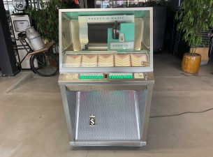 1957 Seeburg L100 Jukebox DV1167