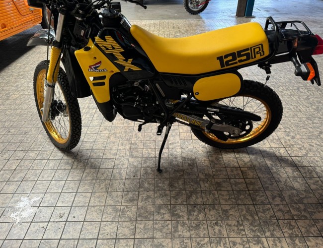 1984 Honda MTX 125 R Zwart / Geel VT546 | Transport | Bromfiets / Motor