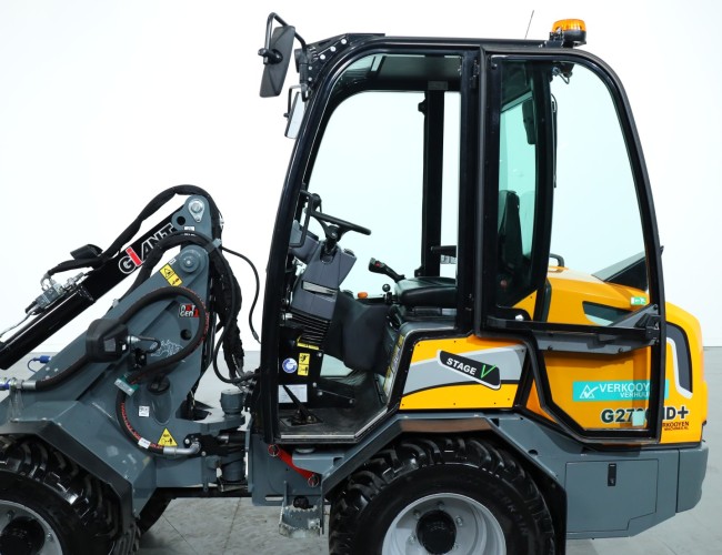 2023 Giant G2700 HD+ (Cabine) VV1423 | Wiellader | Mini Shovel