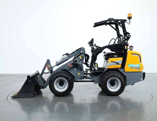 2023 Giant G2300 X-tra HD VV1424 | Wiellader | Mini Shovel