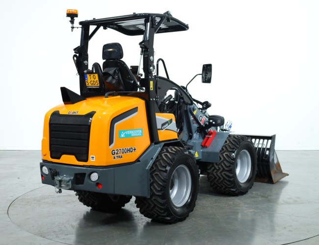 2024 Giant G2700 X-tra HD+ VV1426 | Wiellader | Mini Shovel