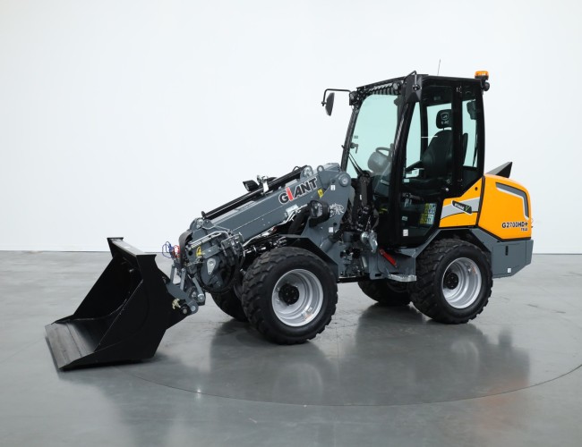 2024 Giant G2700 Tele HD+ (Cabine) VK9673 | Wiellader | Mini Shovel