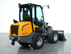 2024 Giant G2700 X-tra HD+ (Cabine) VK9733 | Wiellader | Mini Shovel