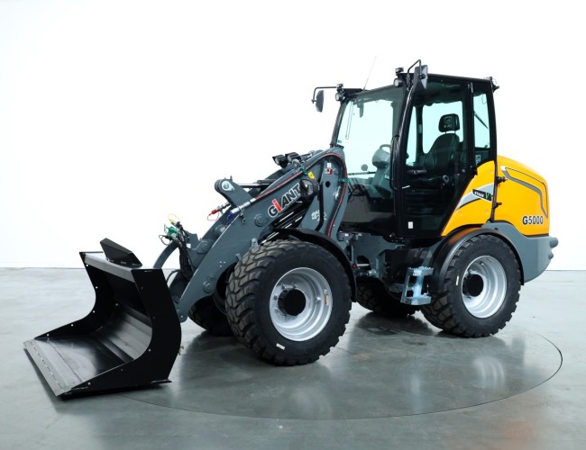 2024 Giant G5000 VK9831 | Wiellader | Mini Shovel