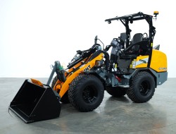 2025 Giant G2700 X-tra HD+ (Jubileum Editie) VK9884 | Wiellader | Mini Shovel