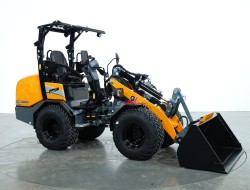 2025 Giant G2700 X-tra HD+ (Jubileum Editie) VK9884 | Wiellader | Mini Shovel