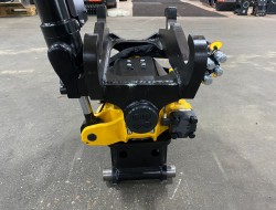 1 Engcon EC204 Tiltrotator CW05-CW05 SS9 (afneembaar) VK9887 | Aanbouwdelen | Draaikantelstuk