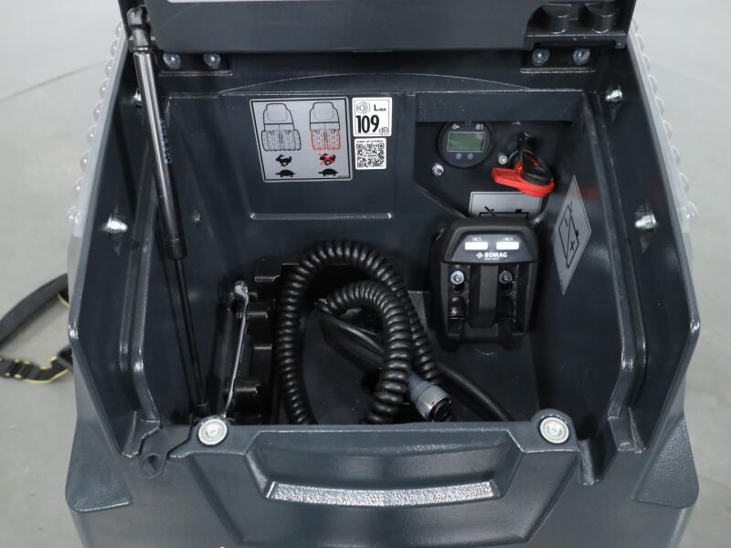 2024 Bomag BMP8500 + Economizer VK9911 | Grondverdichting | Wals