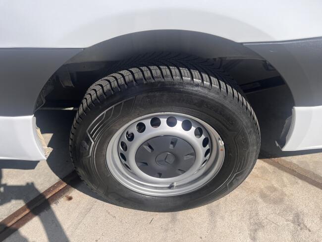 2024 Mercedes-Benz Sprinter 315 CDI 1.9 L3H2 + Easyloader Laadklep VT855 | Transport | Bedrijfswagens