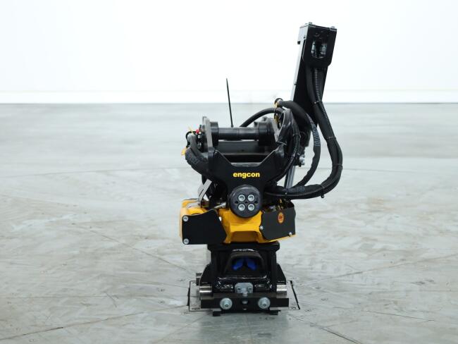 2025 Engcon EC204 Tiltrotator KX027-4 - CW05 SS9 VK10394 | Aanbouwdelen | Draaikantelstuk