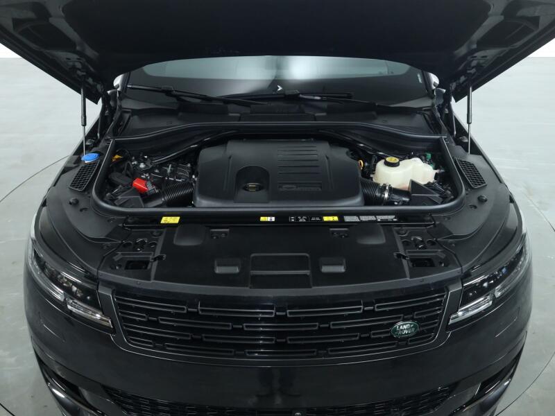 2025 Land Rover Range Rover Sport 3.0 P460e Dynamic HSE PHEV VT910 | Transport | Auto's
