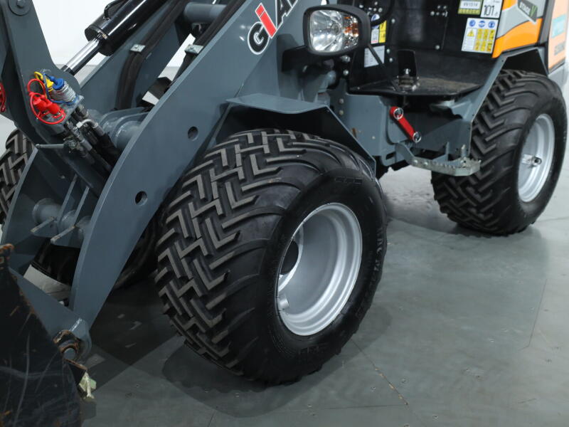 2025 Giant G2500 HD VV1514 | Wiellader | Mini Shovel