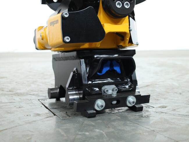 2026 Engcon EC204 Tiltrotator CW05-CW05 SS9 (afneembaar) VK10985 | Aanbouwdelen | Draaikantelstuk