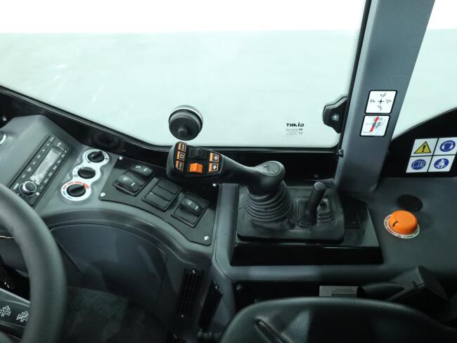 2026 Giant G3500 X-tra (Cabine) VK10986 | Wiellader | Mini Shovel