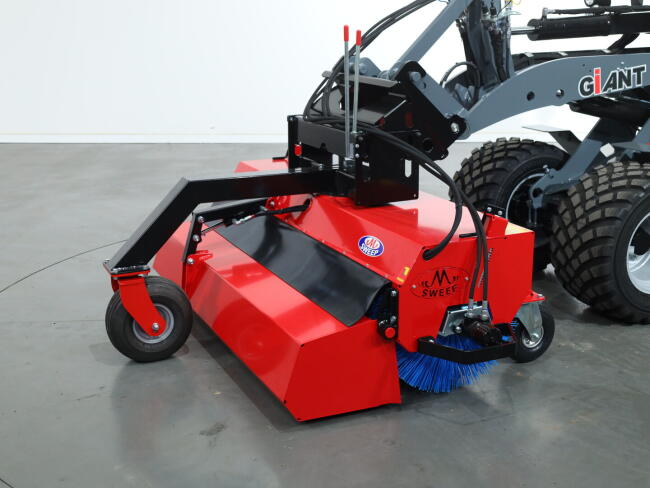 2026 M-Sweep HSTV 600SP 175cm Veegmachine Giant VK11024 | Aanbouwdelen | Veegmachine / Borstel