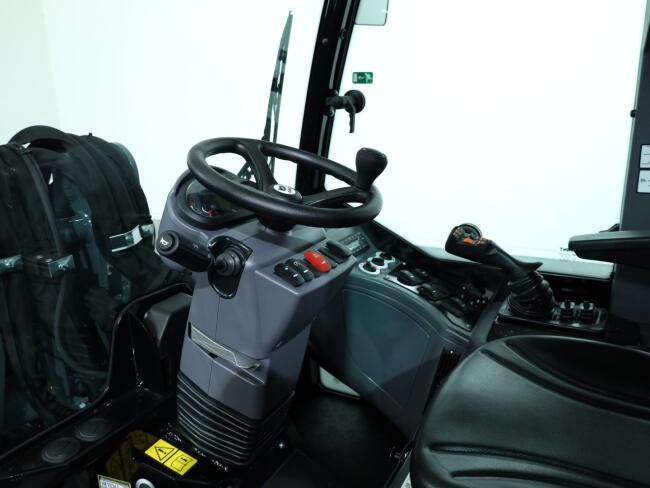 2026 Giant G3500 (Cabine) VV1529 | Wiellader | Mini Shovel