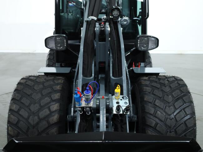 2026 Giant G3500 (Cabine) VV1529 | Wiellader | Mini Shovel
