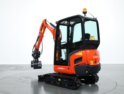 1 Kubota KX019-4 Hi-Spec ADV17 | Graafmachine | Minigraver