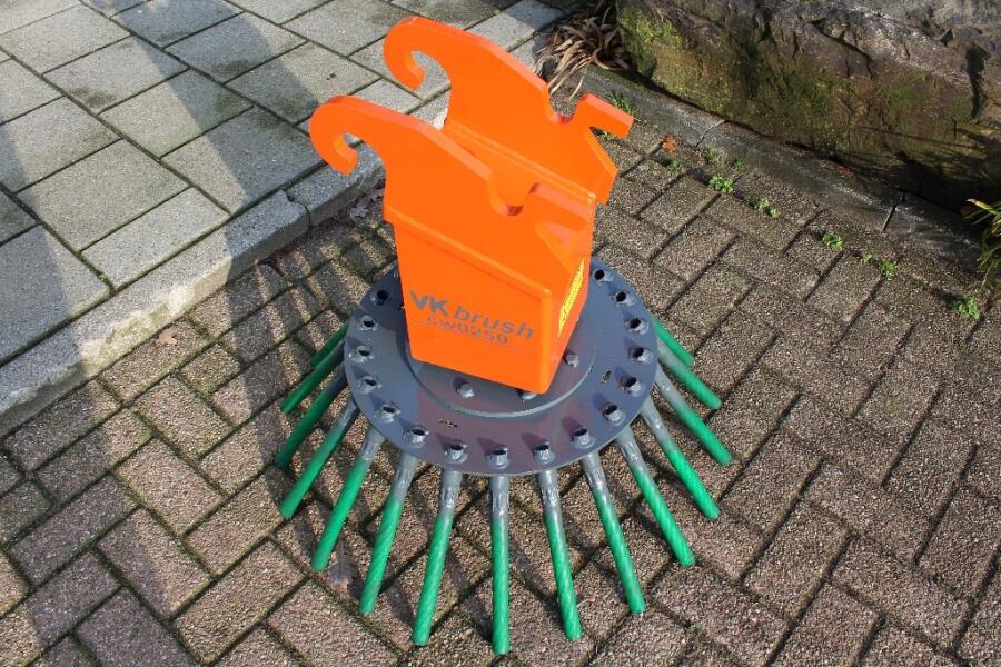 2025 VK Brush CW0250 Onkruidborstel CW05 ADV20 | Aanbouwdelen | Onkruidborstel